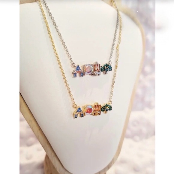 Disneyland Castle inspired Necklace gold crystals rhinestones - Picture 6 of 6